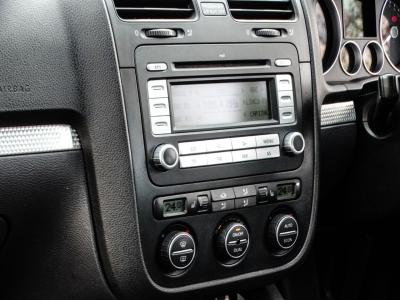 2006 Volkswagen 3.2 V6 R32 4Motion 5dr