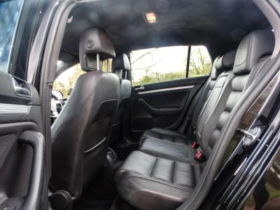 2006 Volkswagen 3.2 V6 R32 4Motion 5dr