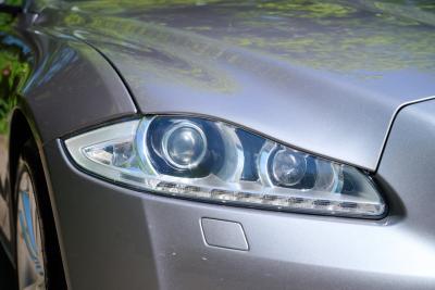 2012 Jaguar XJ Premium Luxury V8