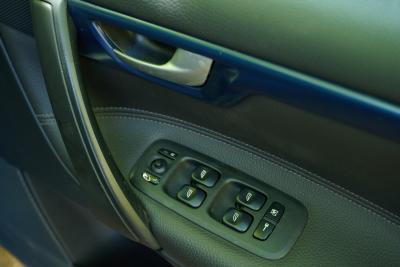 2006 Volvo V70 SE Sport Ocean Race Auto