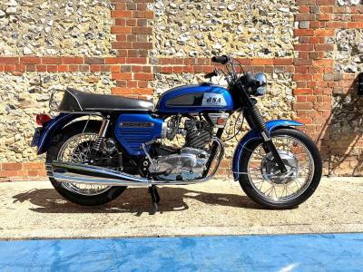 1969 BSA A75R ROCKET 3 MK1