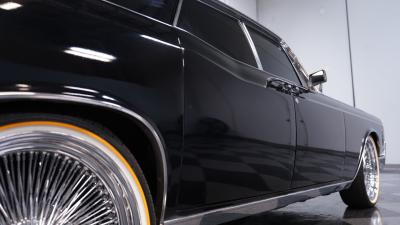 1966 Lincoln Continental 6.1 Hemi Restomod