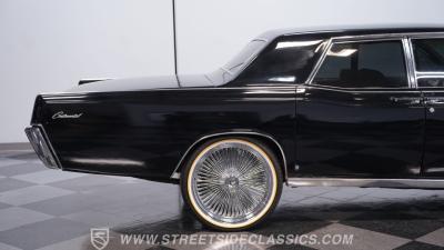 1966 Lincoln Continental 6.1 Hemi Restomod