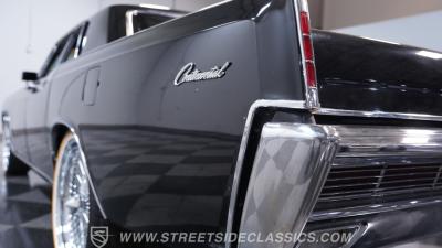 1966 Lincoln Continental 6.1 Hemi Restomod
