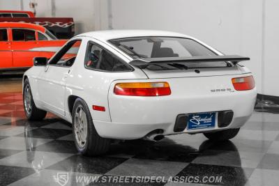 1987 Porsche 928 S4