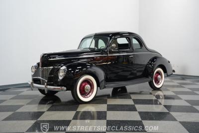 1940 Ford Deluxe 5 Window Coupe