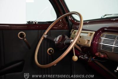 1940 Ford Deluxe 5 Window Coupe