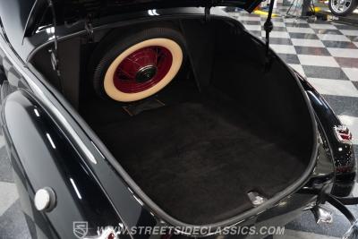 1940 Ford Deluxe 5 Window Coupe