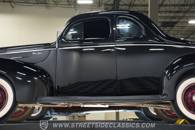 1940 Ford Deluxe 5 Window Coupe