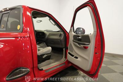 2003 Ford F-150 SVT Lightning