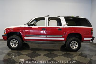 2004 Chevrolet Suburban 2500 4X4