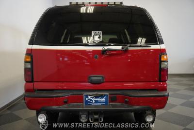 2004 Chevrolet Suburban 2500 4X4