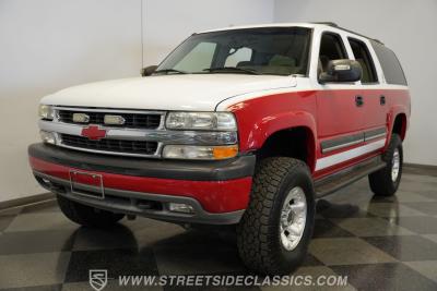 2004 Chevrolet Suburban 2500 4X4