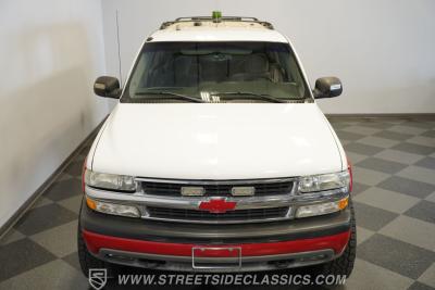 2004 Chevrolet Suburban 2500 4X4