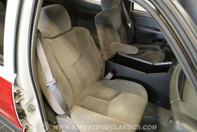 2004 Chevrolet Suburban 2500 4X4