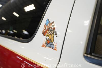 2004 Chevrolet Suburban 2500 4X4