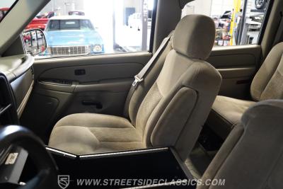 2004 Chevrolet 8.1 Suburban