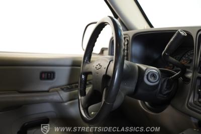 2004 Chevrolet 8.1 Suburban