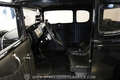1930 Ford 5-Window