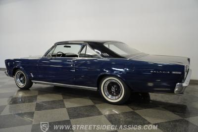 1966 Ford Galaxie 500 Fastback