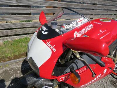 2000 Ducati 916 CARL FOGARTY REPLICA