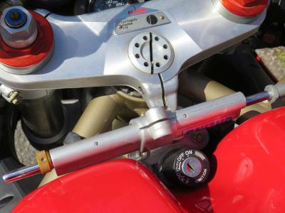 2000 Ducati 916 CARL FOGARTY REPLICA