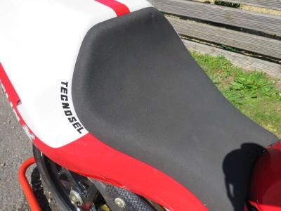 2000 Ducati 916 CARL FOGARTY REPLICA