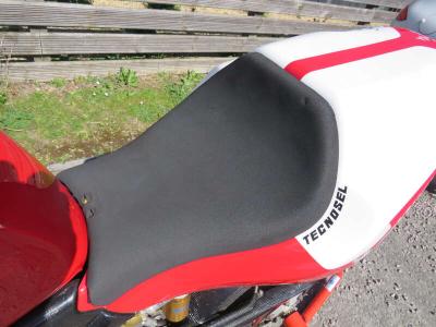 2000 Ducati 916 CARL FOGARTY REPLICA