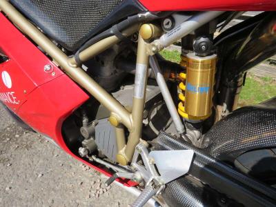 2000 Ducati 916 CARL FOGARTY REPLICA