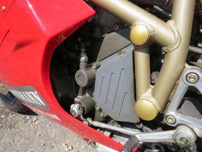 2000 Ducati 916 CARL FOGARTY REPLICA