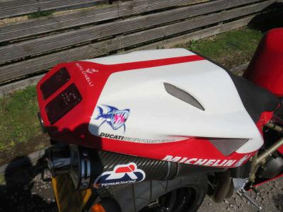 2000 Ducati 916 CARL FOGARTY REPLICA