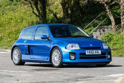2002 Renault CLIO V6