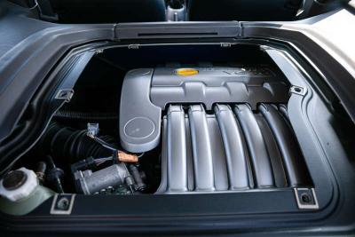 2002 Renault CLIO V6