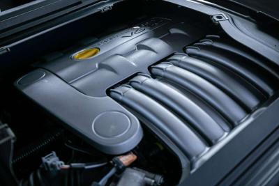 2002 Renault CLIO V6