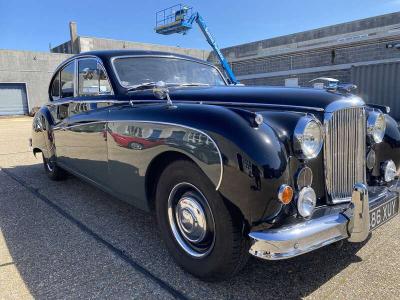 1960 Jaguar MK IX 3.8 LITRE