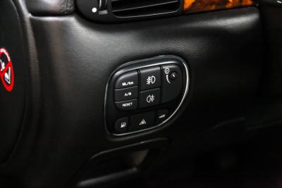 2005 Jaguar XJ SUPER V8