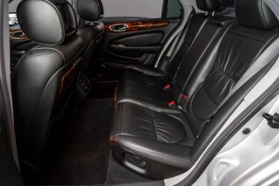2005 Jaguar XJ SUPER V8