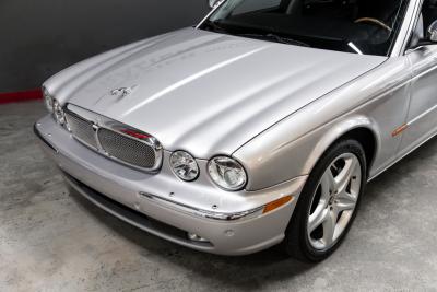 2005 Jaguar XJ SUPER V8