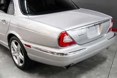 2005 Jaguar XJ SUPER V8