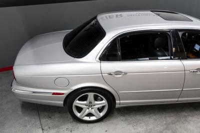 2005 Jaguar XJ SUPER V8