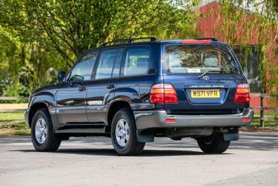2000 Toyota LAND CRUISER AMAZON