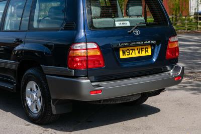 2000 Toyota LAND CRUISER AMAZON