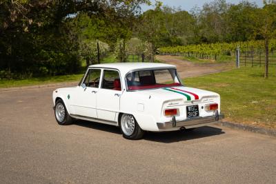 1968 Alfa Romeo Guilia Super GTA-R by &lsquo;Alfaholics&lsquo;