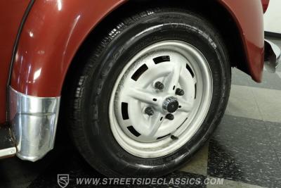 1973 Volkswagen Super Beetle Convertible