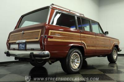 1985 Jeep Grand Wagoneer