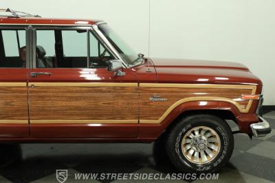 1985 Jeep Grand Wagoneer