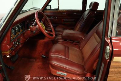 1985 Jeep Grand Wagoneer