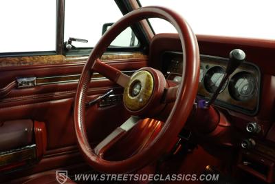 1985 Jeep Grand Wagoneer