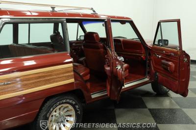 1985 Jeep Grand Wagoneer