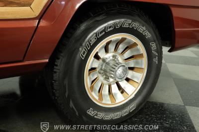 1985 Jeep Grand Wagoneer